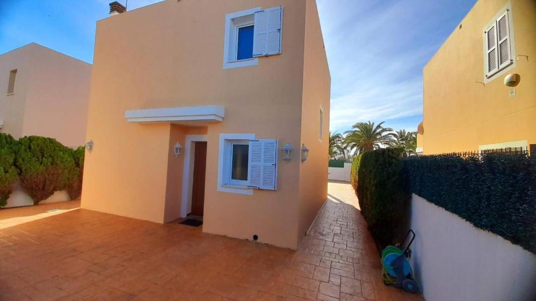 Villa Lorena Sa Caleta Exterior photo