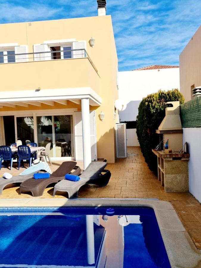 Villa Lorena Sa Caleta Exterior photo